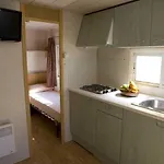 El Delfin Hotel
