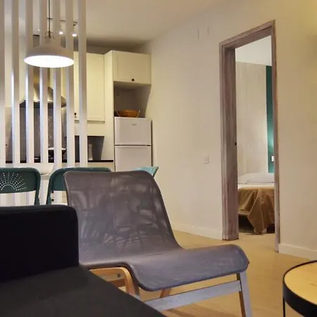 Szálloda El Delfin Torroella de Montgrí